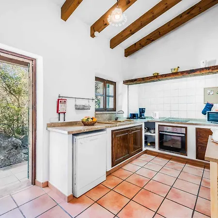 Tomas Польєнса